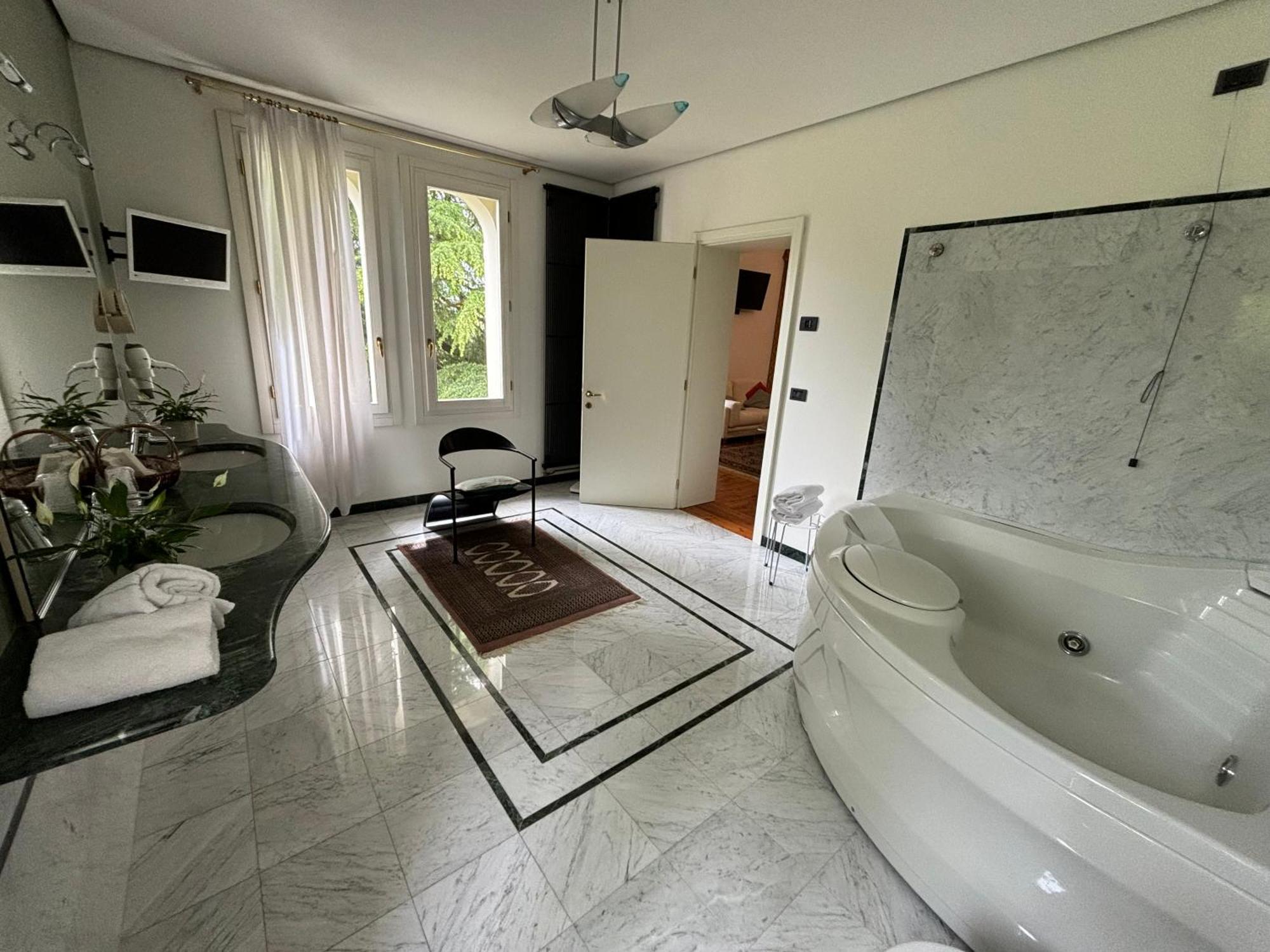 Hotel Villa Ca Damiani Caneva Exteriör bild