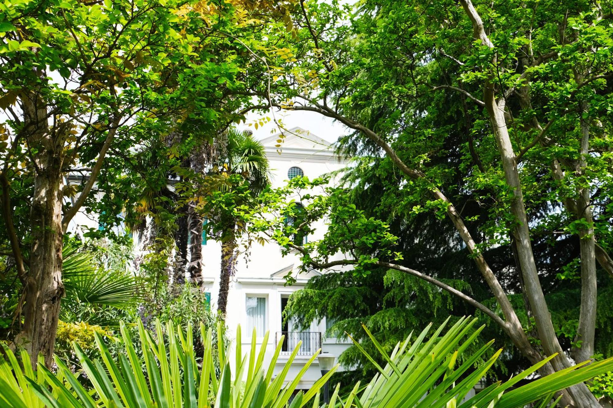 Hotel Villa Ca Damiani Caneva Exteriör bild